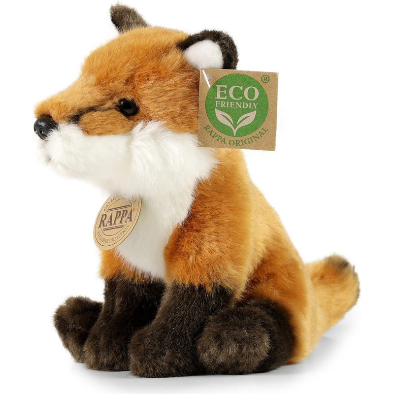 Stofftier Fuchs sitzend, Schrägansicht rechts mit weißer Brust, braunem Rücken und buschigem Schwanz, ECO Friendly Etikett sichtbar.