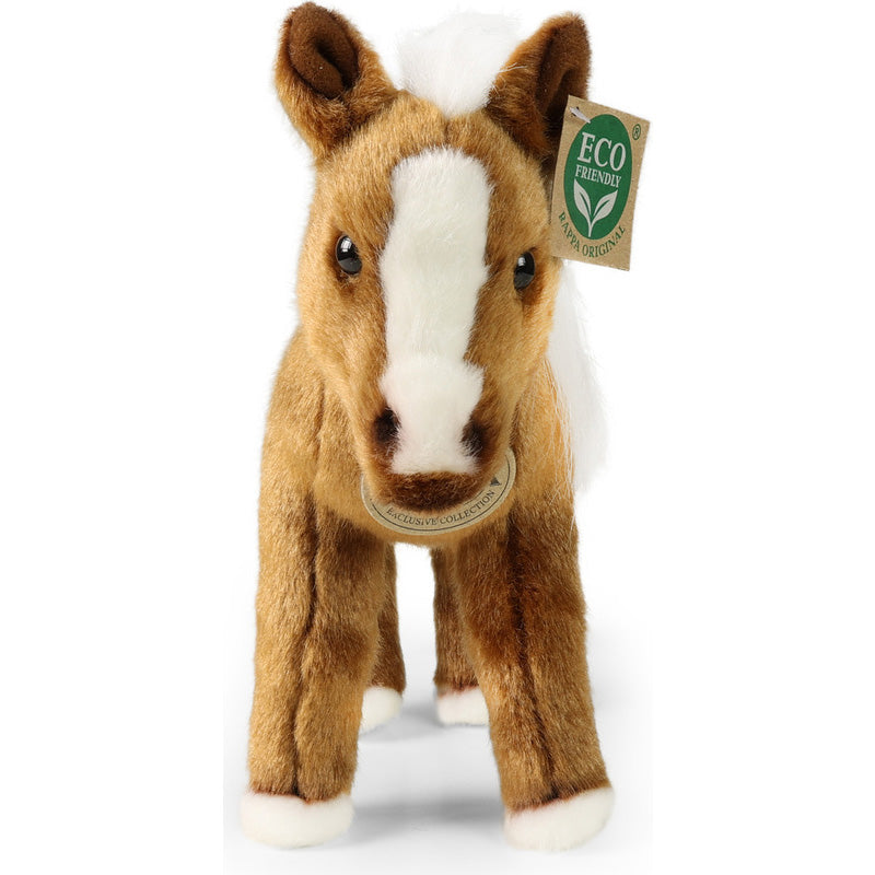 Plüschpferd in braun-weißer Fellfärbung mit weißer Mähne und breiter Blesse. Am Ohr hängt ein grünes "Eco Friendly"-Etikett, am Hals ein rundes RAPPA-Schild. Das Stofftier steht auf vier Beinen und blickt geradeaus.