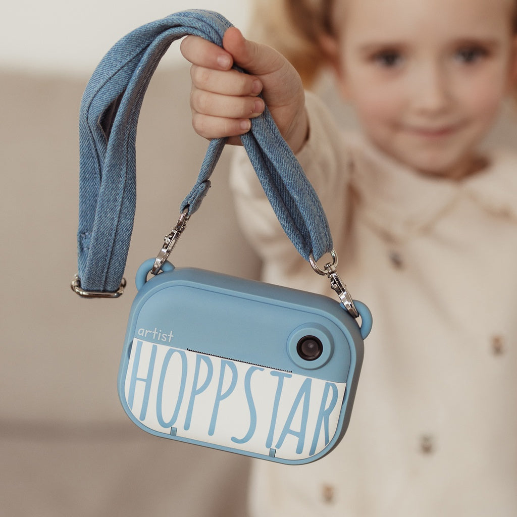 stolzes Kind mit Hoppstar Artist Denim