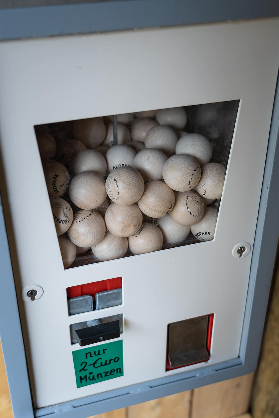 Automat Holzkugeln Waldkugelbahn Waldpark Hochreiter