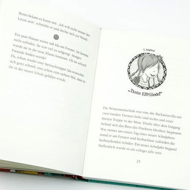 Buchseite: Kapitelanfang „Tante Elfriede“ mit einer Zeichnung eines Mädchens (vermutlich Ida) über dem Text; Einführung der Wintersteinschule im Text.