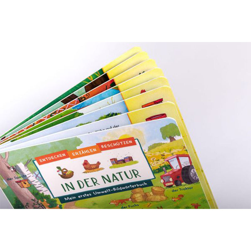 Buchrückseite bzw. Buchansicht seitlich. Mehrere stabile Pappseiten sind aufgefächert sichtbar.