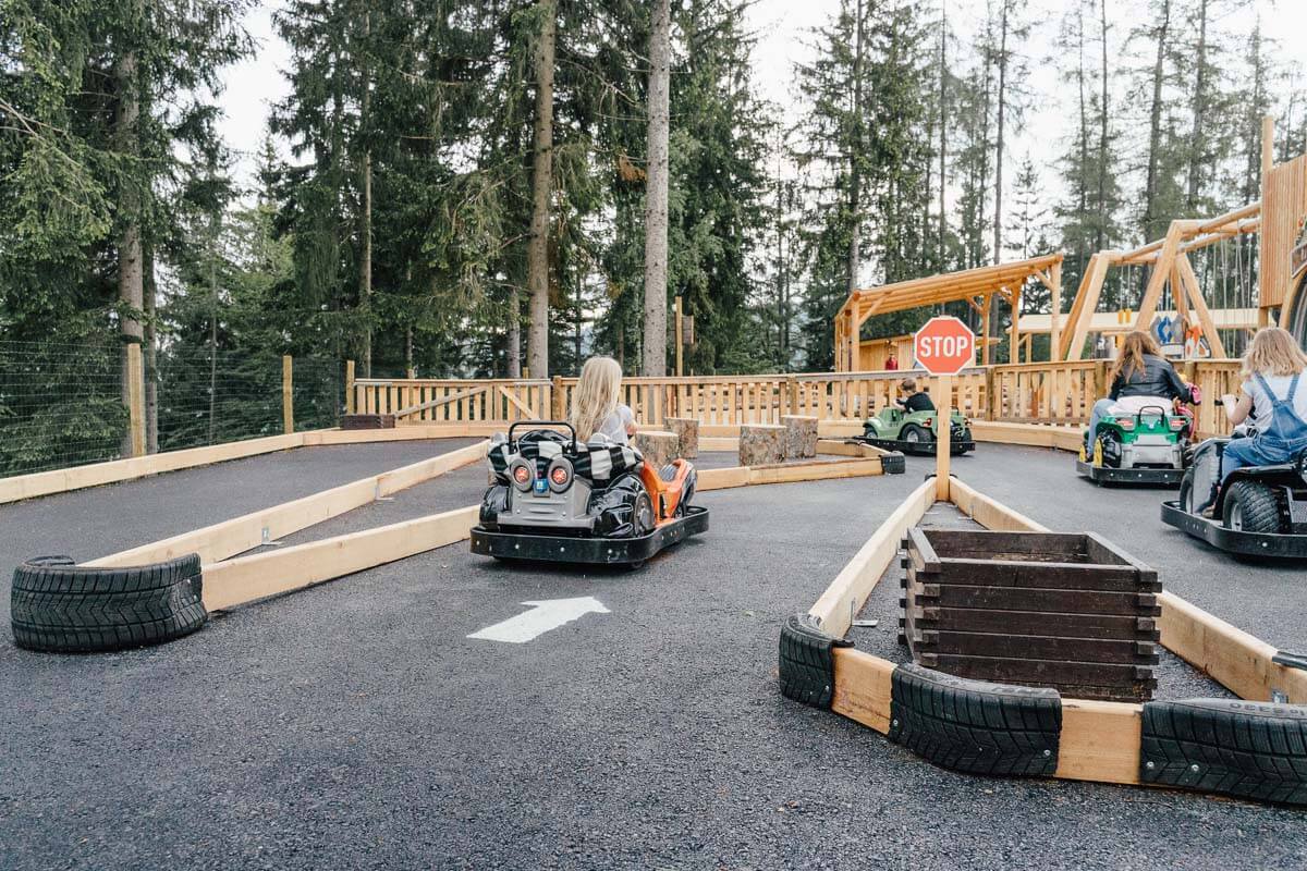 Go-Kart Bahn_Tretauto Waldpark Hochreiter