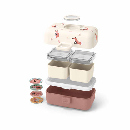 Gefüllte MonBento Tresor Kinder Lunchbox Füchse – fröhliche Bentobox mit Obst, Brot und Gemüse.