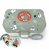 MonBento Tresor Waschbär Bentobox mit personalisierbaren Buttons – kreativ gestaltbare Kinder Jausenbox.