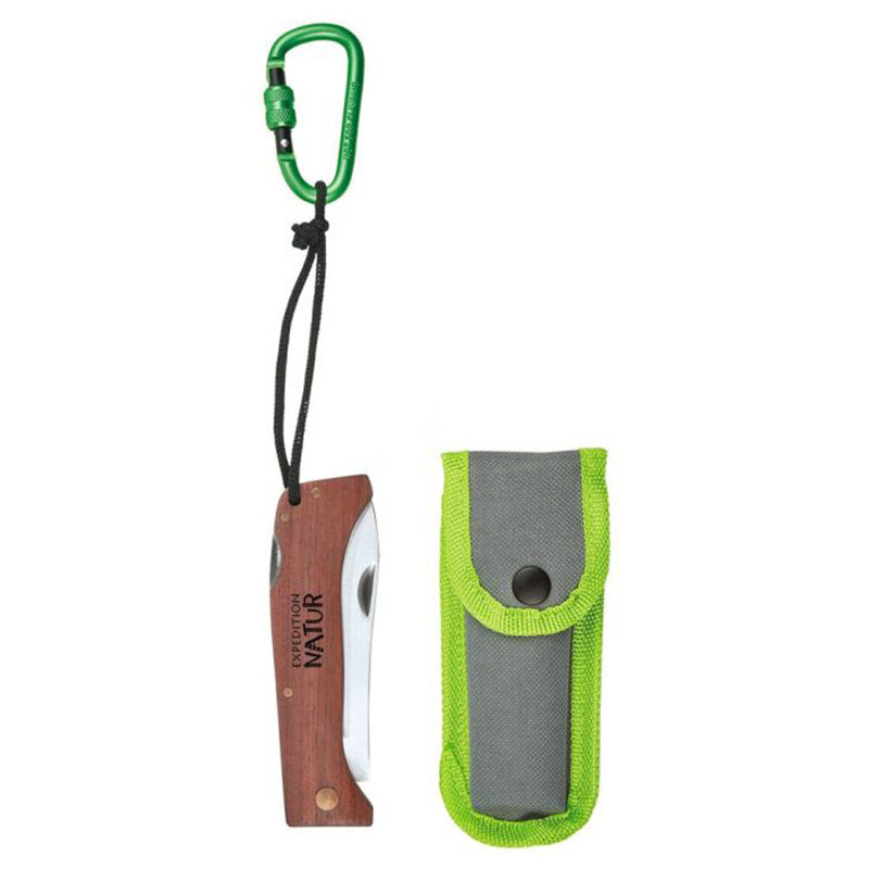 Taschenmesser mit Holzgriff und Aufschrift Expedition Natur, schwarzer Kordel, grünem Karabinerhaken, dazu graues Etui mit grünem Rand und Druckknopf
