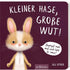 Buchcover mit lila Hintergrund, Titel „Kleiner Hase, große Wut!“, Illustration eines wütend dreinschauenden Hasen mit großen Ohren, Sprechblase „Stampf mal auf und lass es raus!“, Name der Autorin Agi Ofner, Verlag arsEdition.
