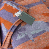 Innen- und Aussenansicht der Waschbären Kuscheldecke