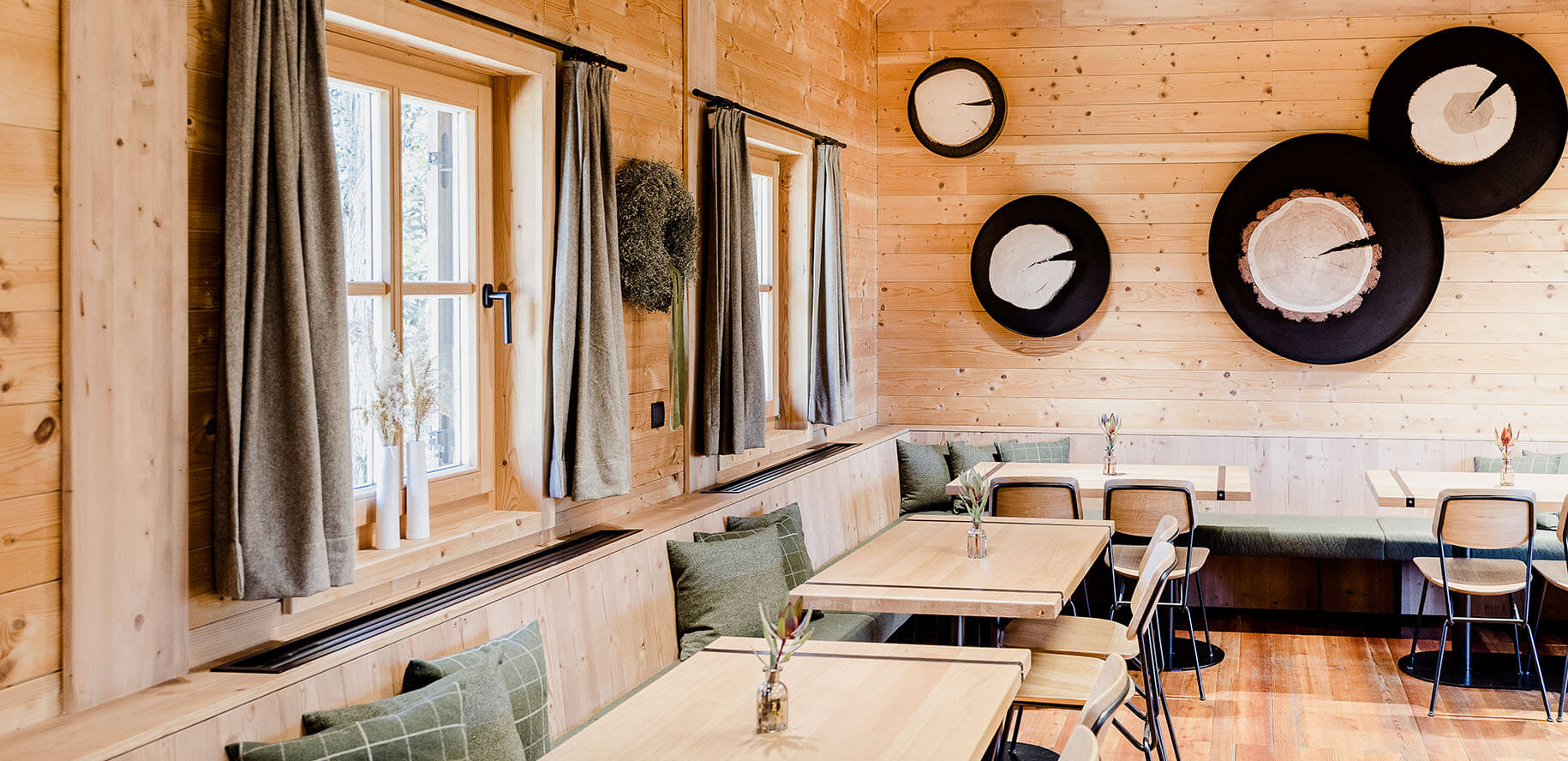 Restaurant mit Spielplatz