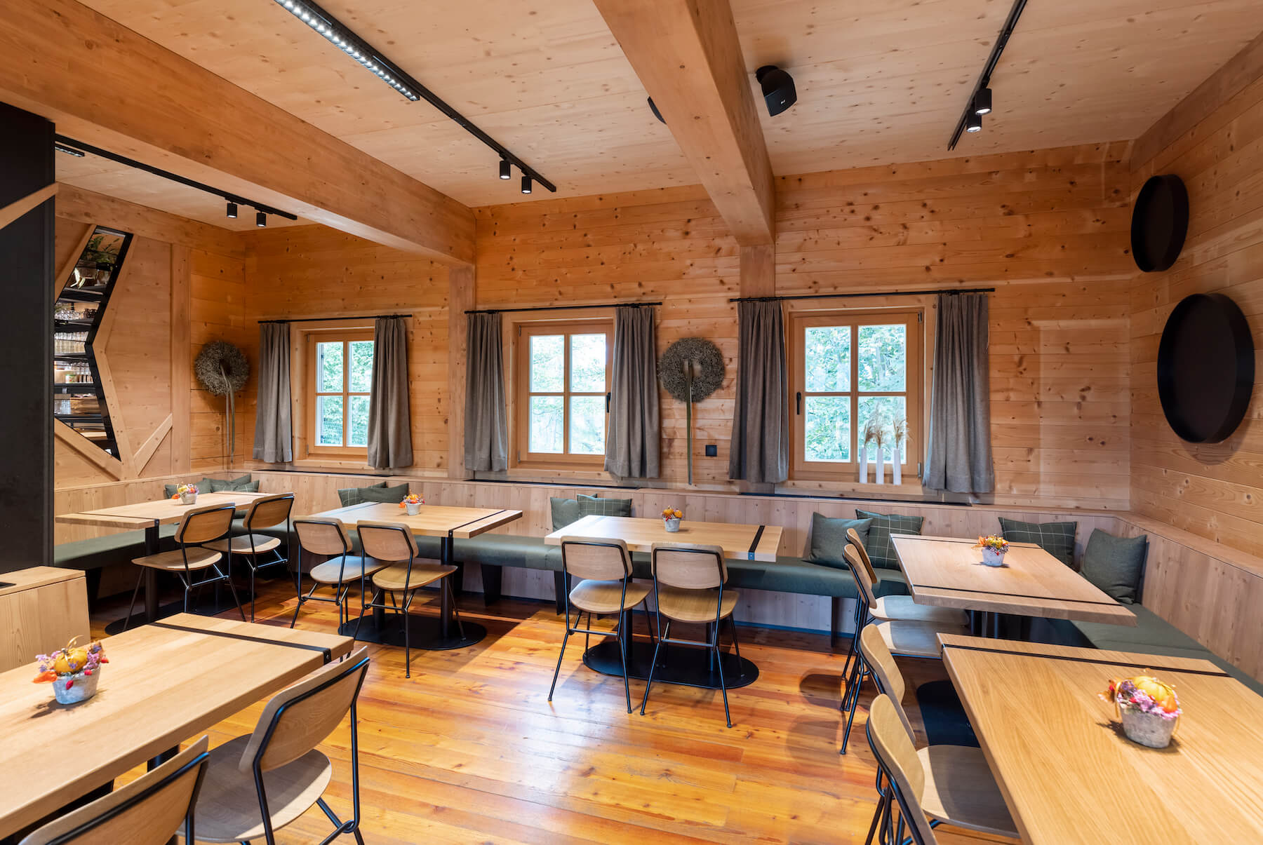 Restaurant Sitze Innen Waldpark