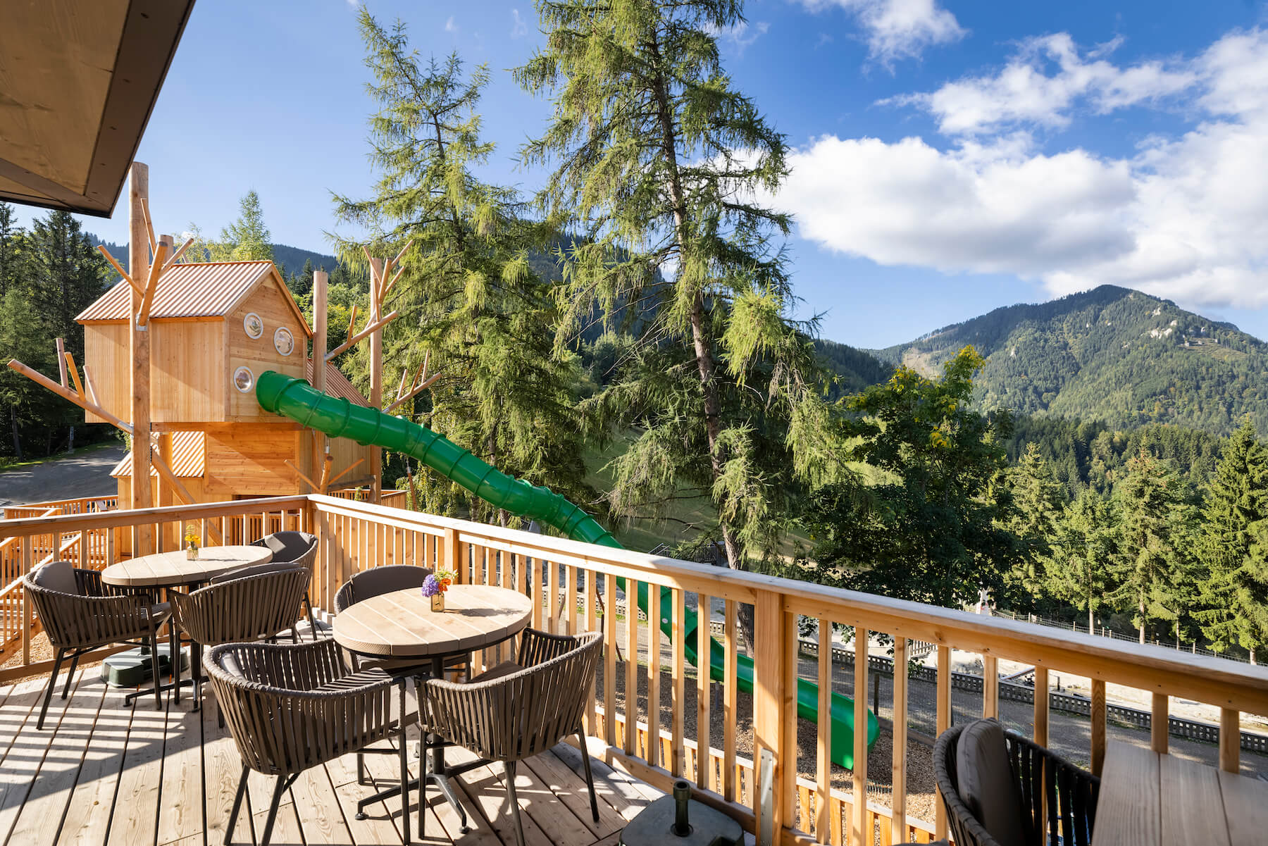 Terrasse Restaurand Waldpark Hochreiter