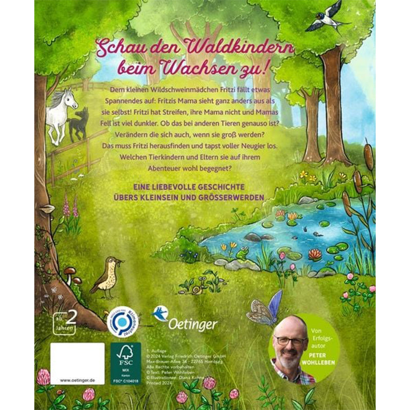 Rückseite eines Kinderbuchs mit Waldillustration: Bäume, Wiese, Teich mit Seerosen, Schmetterlingen, Vögeln und Rehen. Textvorstellung einer Geschichte über das Aufwachsen von Tierkindern, unten Autorenfoto von Peter Wohlleben.
