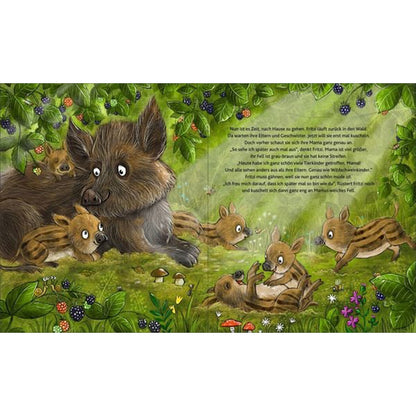 Illustration einer Wildschweinmutter mit mehreren spielenden Frischlingen im Wald, umgeben von Beerensträuchern und Pilzen.