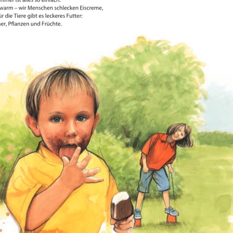 Buchseite: Ein Kind mit gelbem T-Shirt isst ein Eis und hat Schokolade im Gesicht, im Hintergrund spielt ein weiteres Kind im Garten.