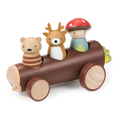 Holz-Taxi mit Waldfiguren