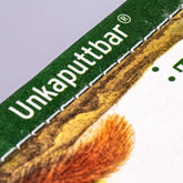 Nahaufnahme des Buchrückens mit dem Schriftzug „Unkaputtbar“.
